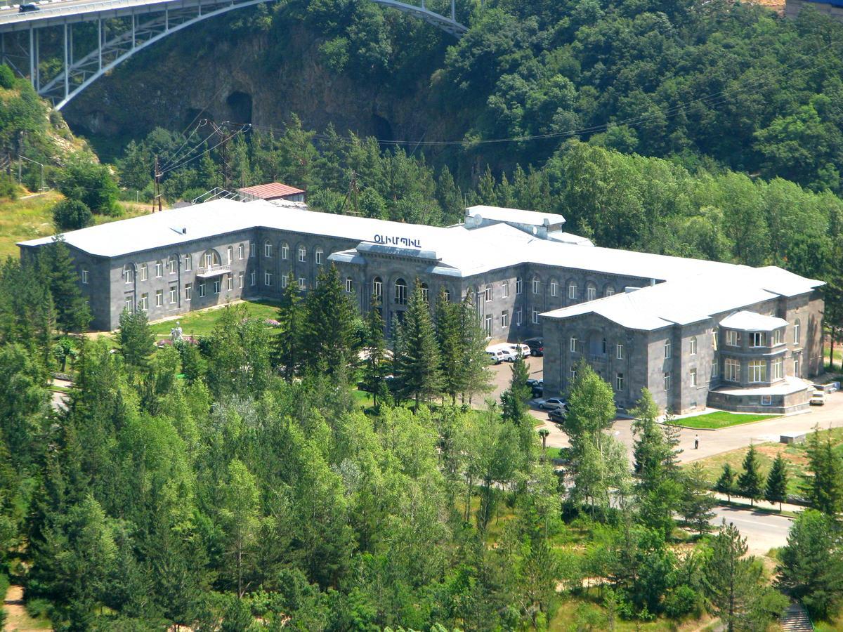 Hotel Jermuk Olympia Sanatorium Exterior foto